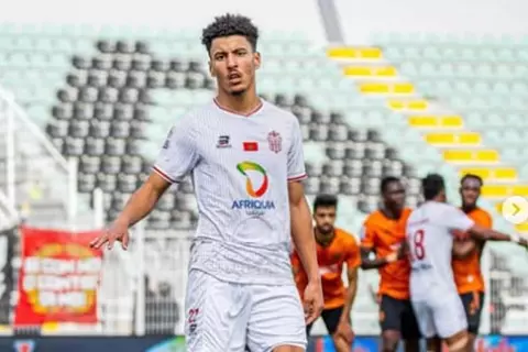 مصدر لـ يلا كورة: الزمالك يستهدف لاعب حسنية أغادير لتدعيم الجبهة اليمنى